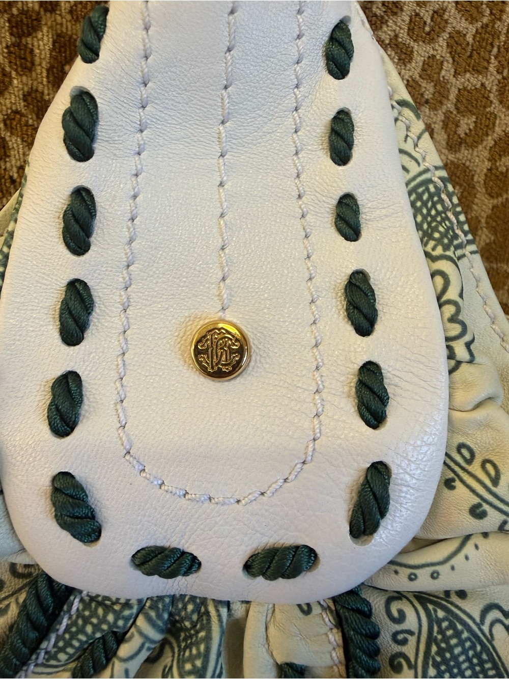 💯Auth! VINTAGE ROBERTO CAVALLI Cream/Green Floral Leather Bag w Braided Tassel - Picture 4 of 16